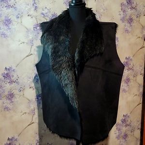 Midnight black Luxe Sherpa and suede style vest.